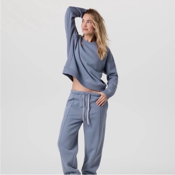 Vuori Pants - VUORI RESTORE SET SIZE LARGE BLUE HERON